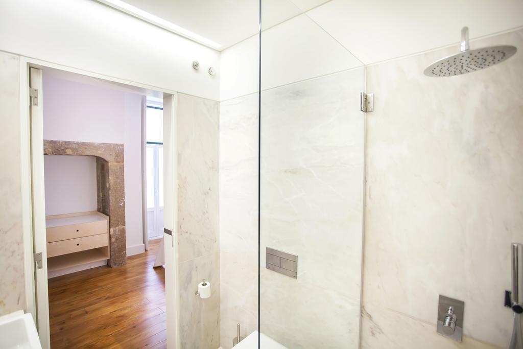 Historical City Center Apartment Lisbon Bagian luar foto