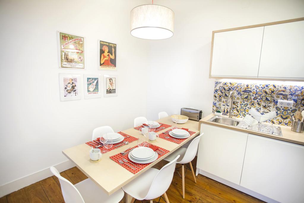 Historical City Center Apartment Lisbon Bagian luar foto